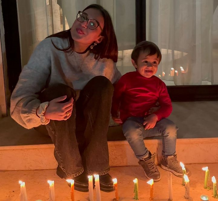 Celebración del Día de las Velitas en Argel