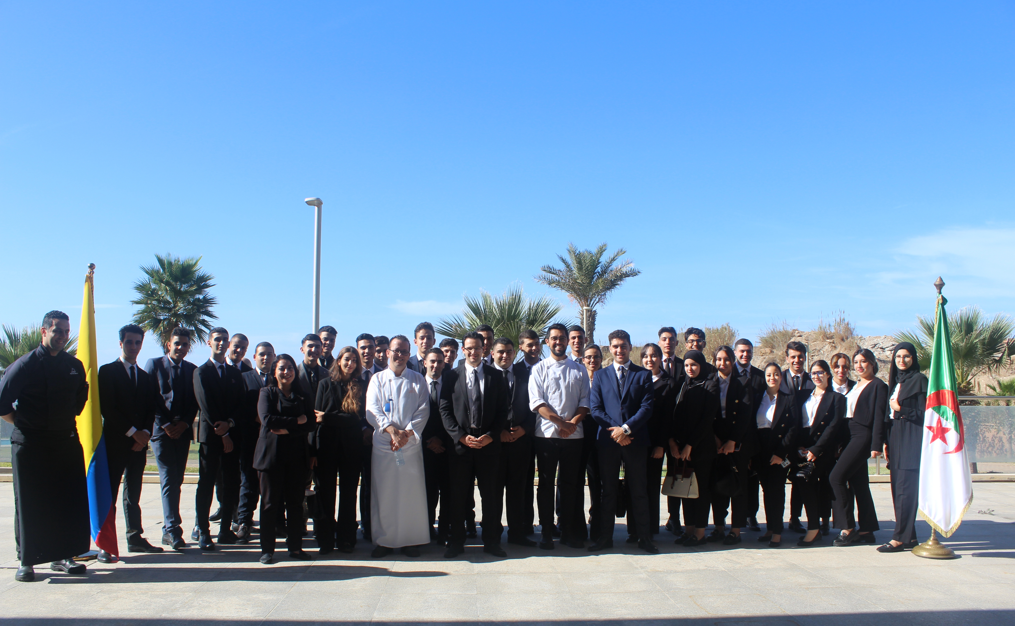 Participantes en el masterclass impartido por Felipe Camargo en el ESHRA. Créditos: Embajada de Colombia en Argelia   