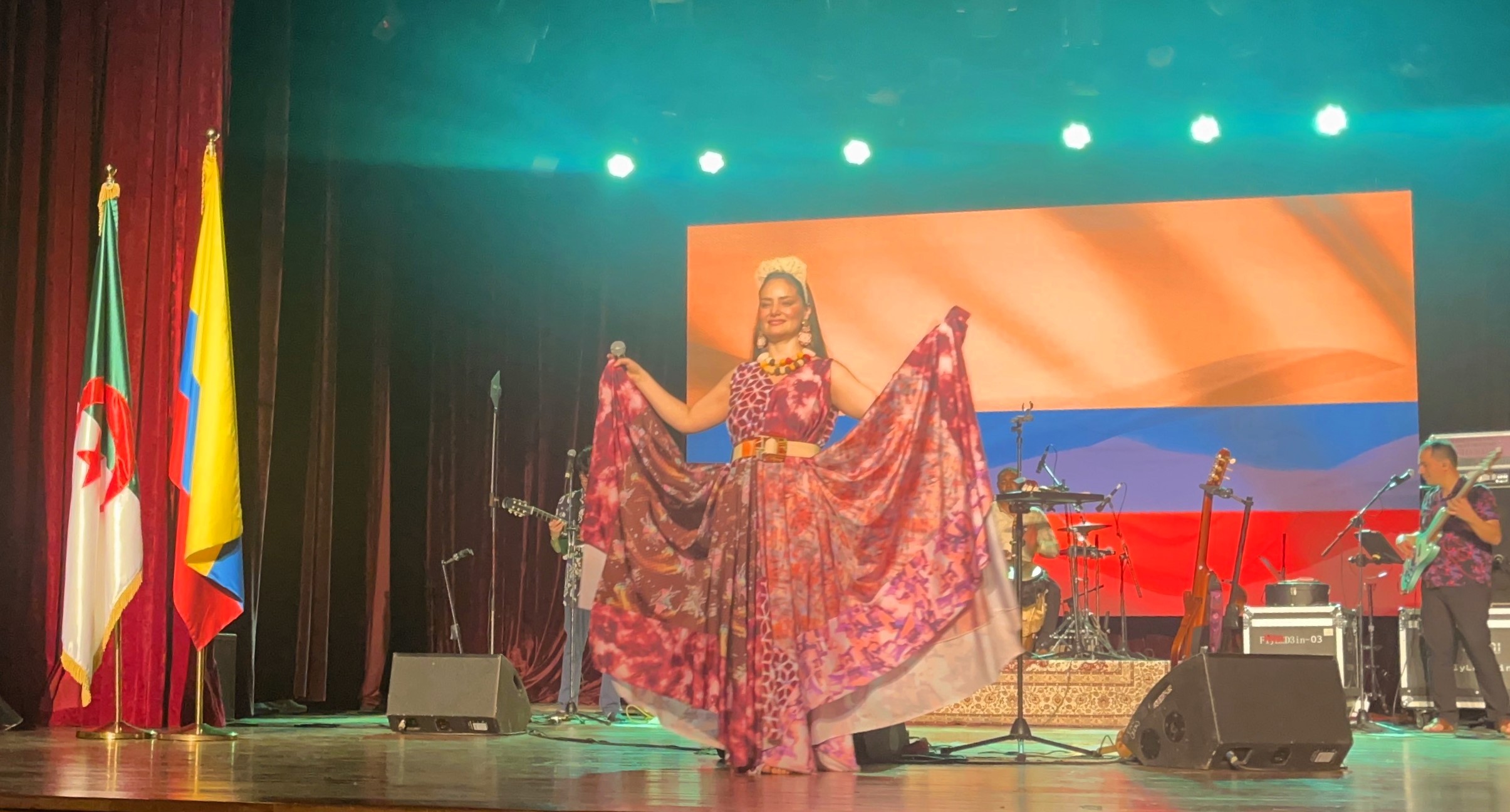 María Mulata llevó la voz de la mujer colombiana a Argelia en un concierto que fortaleció el diálogo cultural entre ambos países