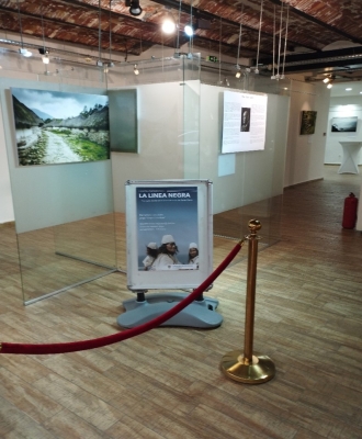 Exposición fotográfica “LA LÍNEA NEGRA”. Créditos: Embajada de Colombia en Argelia
